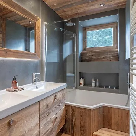 Très Bel Duplex 9 Couchages Appartement